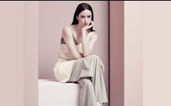 又见白娘子主题曲